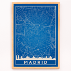 Minimalistische Madrid Karte von Artist Name zeigt eine detaillierte blau-weiß Stadtplan mit Silhouetten Poster einer minimalistischen Karte von Madrid in Blau und Weiß mit Straßendetails mit dem Titel „Minimalistische Madrid-Karte“ von Anonymous