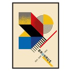 Bauhaus Póster 13 del artista inspirado en la Exposición de Weimar con formas geométricas y colores primarios Bauhaus Póster 13 muestra patrones geométricos y colores primarios inspirados en la Exposición de Weimar en un cartel minimalista.