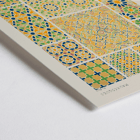 Moresque 5 Vintage-Muster von Owen Jones mit komplizierten geometrischen Designs und lebendigen Farben Poster des Vintage-Musters Moresque 5 aus dem Buch „Grammar of Ornament“ von Owen Jones mit farbenfrohen geometrischen Kacheldesigns