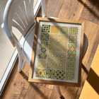Moresque 5 Vintage-Muster von Owen Jones mit komplizierten geometrischen Designs und lebendigen Farben Poster des Vintage-Musters Moresque 5 aus dem Buch „Grammar of Ornament“ von Owen Jones mit farbenfrohen geometrischen Kacheldesigns