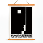 Schwarz-weißes geometrisches abstraktes Kunstwerk von Joost Schmidt von der Bauhaus-Ausstellung Weimar. Poster der Bauhaus-Ausstellung von László Moholy-Nagy mit abstrakten geometrischen Formen in Schwarz und Weiß.