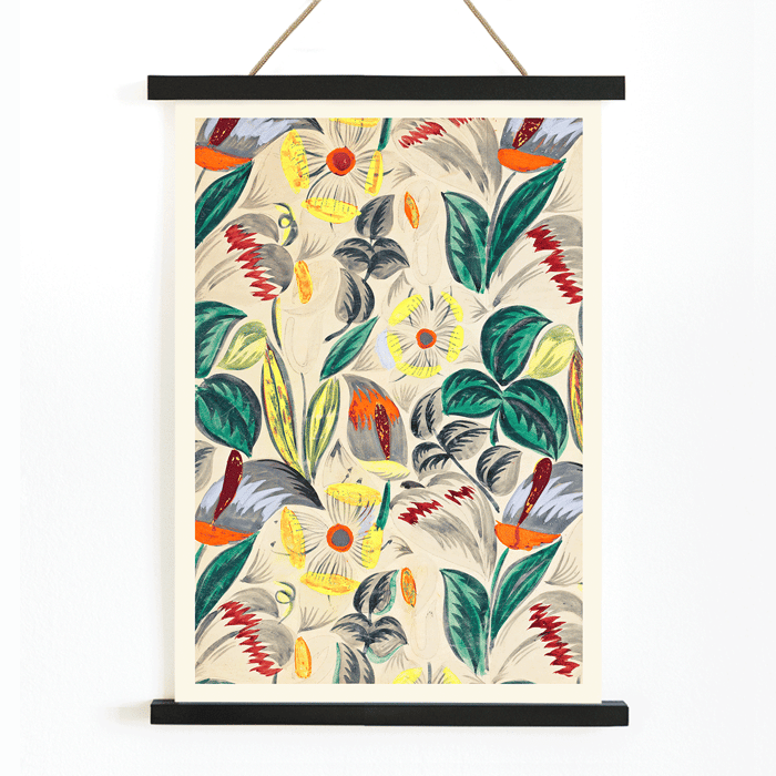 Motif floral vibrant avec feuillage et fleurs colorées Motif textile Fleurs tropicales II Poster présentant des fleurs tropicales vibrantes et une verdure luxuriante intitulée Textile Design - Tropical Flowers II.