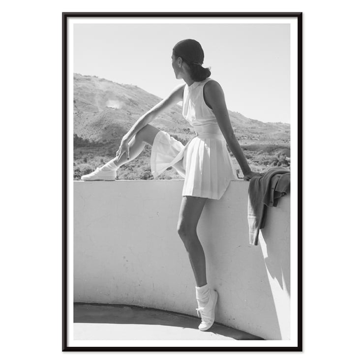 Model trägt Tennis-Outfit Model trägt Tennis-Outfit