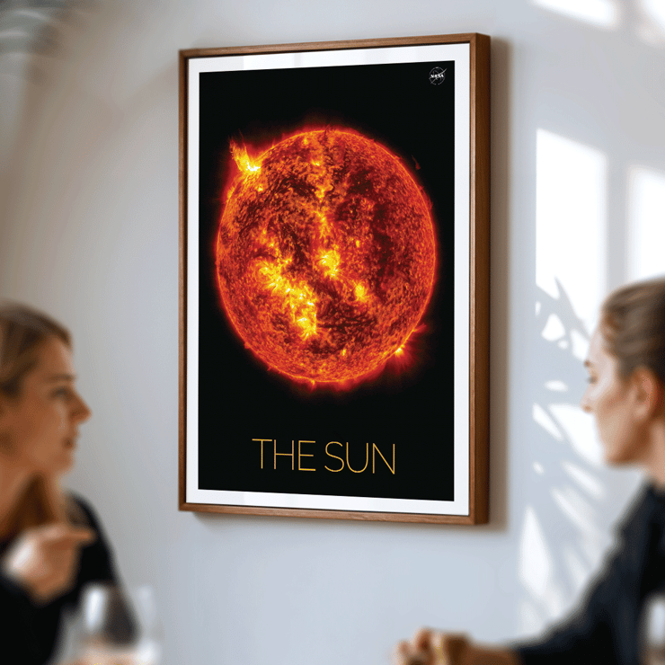 Die Sonne von der NASA feuriges Bild der Sonne mit Sonneneruptionen Poster der Sonne mit feurigen Details und Sonneneruptionen, von der NASA „The Sun“ genannt
