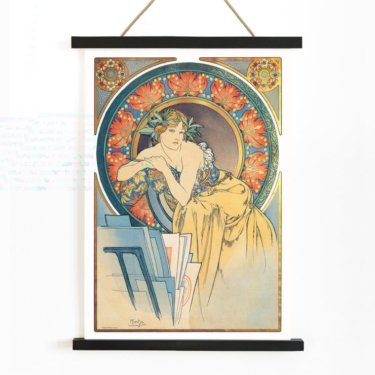 Frau mit Mohnblumen von Alphonse Mucha