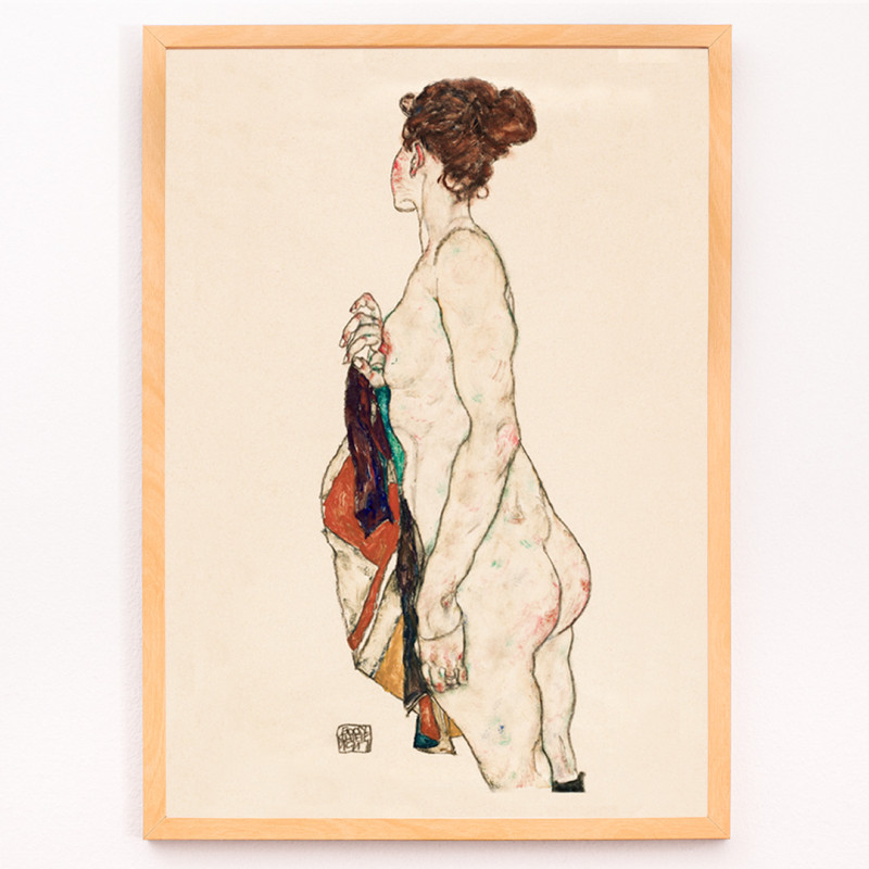 Standing Nude woman