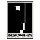 Poster de l'exposition Bauhaus de László Moholy-Nagy présentant des formes géométriques abstraites en noir et blanc.