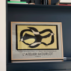 Affiche de l'exposition Oiseau passant à travers un nuage de George Braque pour L'Atelier Mourlot présentant des images abstraites.